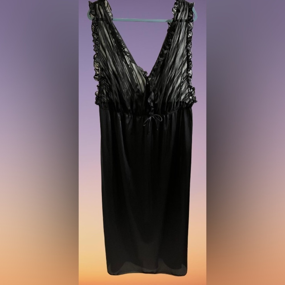 BBW Black Sexy Long Gown Lingerie Plus VTG USA Nightgown Vampire Halloween Goth